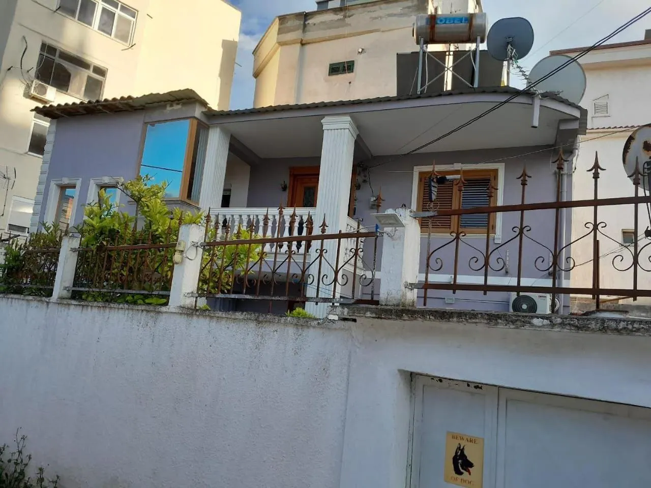 Villa Tivari Durres